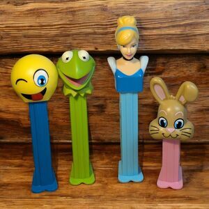 4 PEZ Vintage Dispensers KERMIT CINDERELLA EASTER BUNNY EMOJI WINKY
